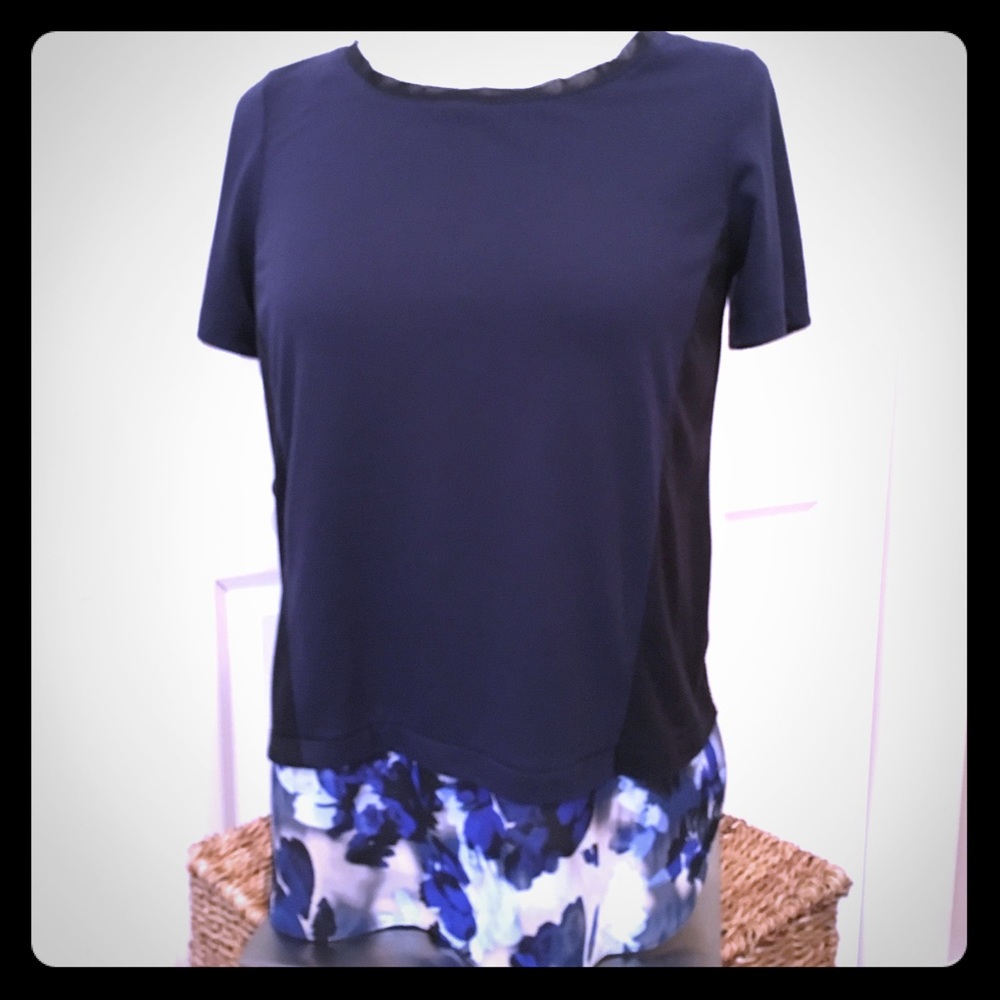 🌷3 Tops for $18 - Simply Vera Wang Black & Blue, Size XS